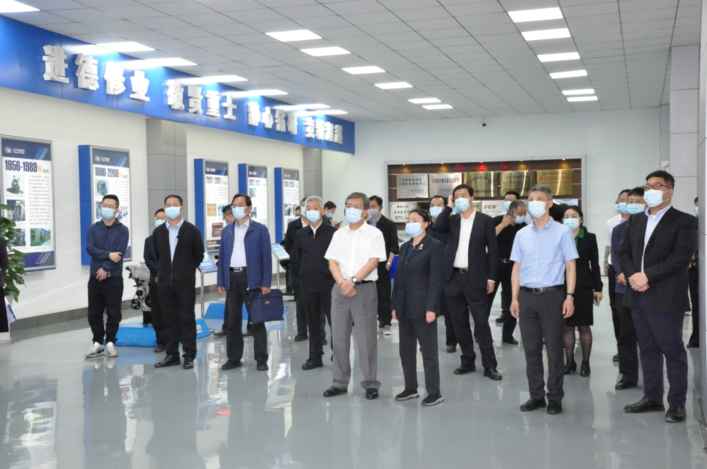 中共云南省委办公厅调研组到 IM体育开展调研
